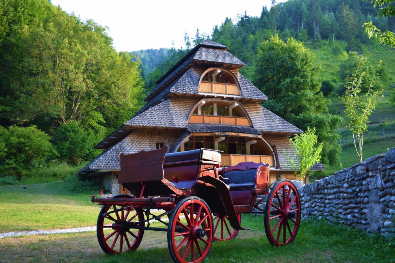 Hotel Oka I Po Berane Buitenkant foto