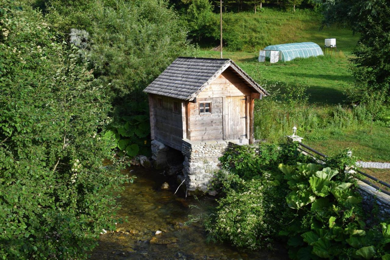 Hotel Oka I Po Berane Buitenkant foto